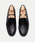 Load image into Gallery viewer, Mocassins Crust cognac - J.M. WESTON
