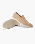 Load image into Gallery viewer, Mocassins en daim Old Money
